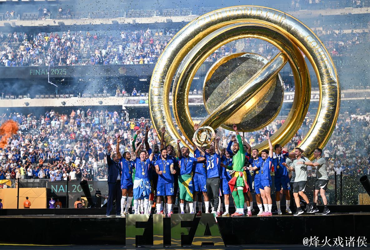 切尔西横扫大巴黎捧得世俱杯 切尔西横扫大巴黎捧得世俱杯