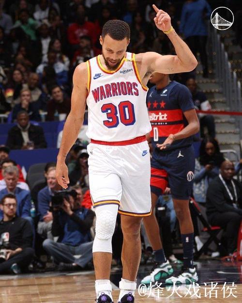 库里复出贡献24分普尔空砍24分 勇士力克奇才迎来4连胜 库里复出贡献24分普尔空砍24分 勇士力克奇才迎来4连胜